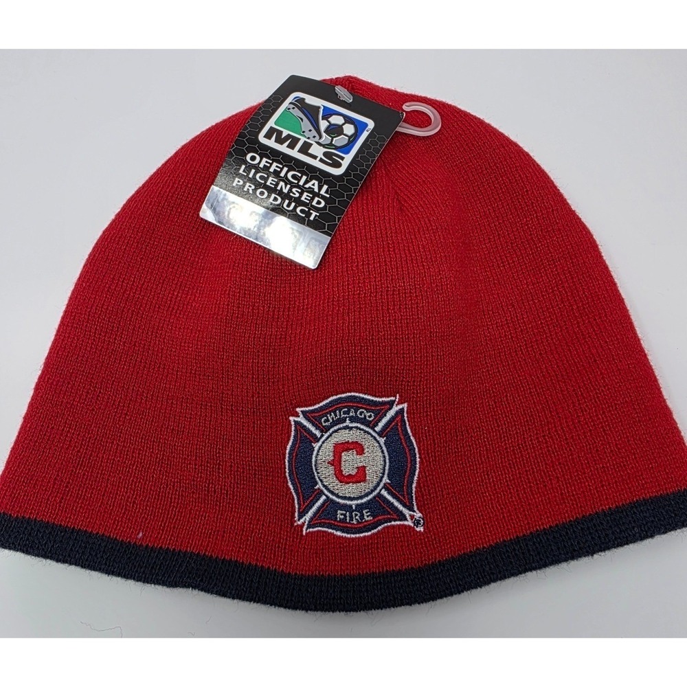MLS‎ Chicago Fire Beanie Mens OS Red Navy Blue Embroidered Soccer Knit Hat NWT